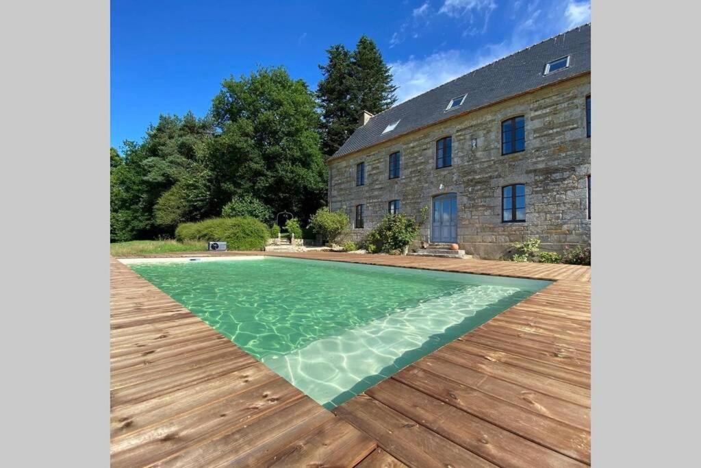 La Lande Du Rest - Le Quillio Magnifique Ancienne Ferme De Notables Avec Piscine Chauffee Villa Exterior photo