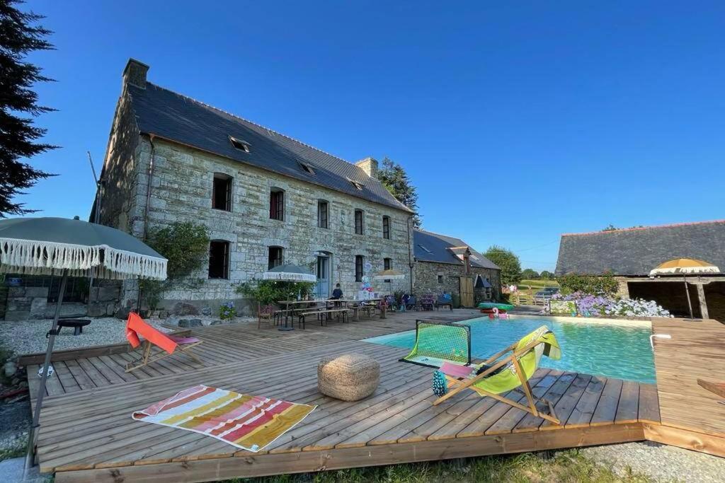 La Lande Du Rest - Le Quillio Magnifique Ancienne Ferme De Notables Avec Piscine Chauffee Villa Exterior photo