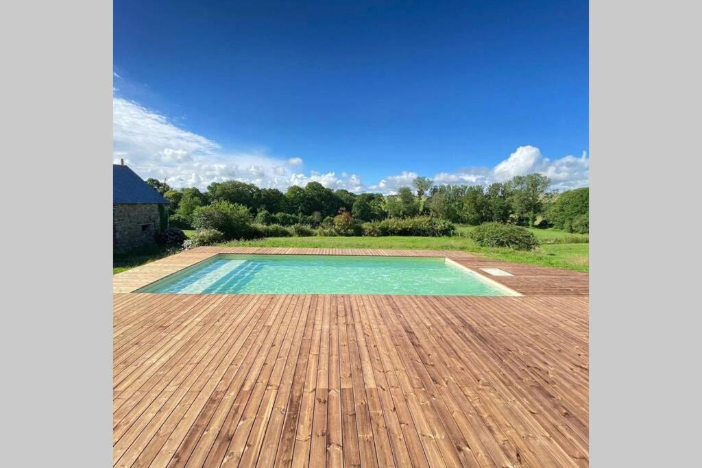 La Lande Du Rest - Le Quillio Magnifique Ancienne Ferme De Notables Avec Piscine Chauffee Villa Exterior photo